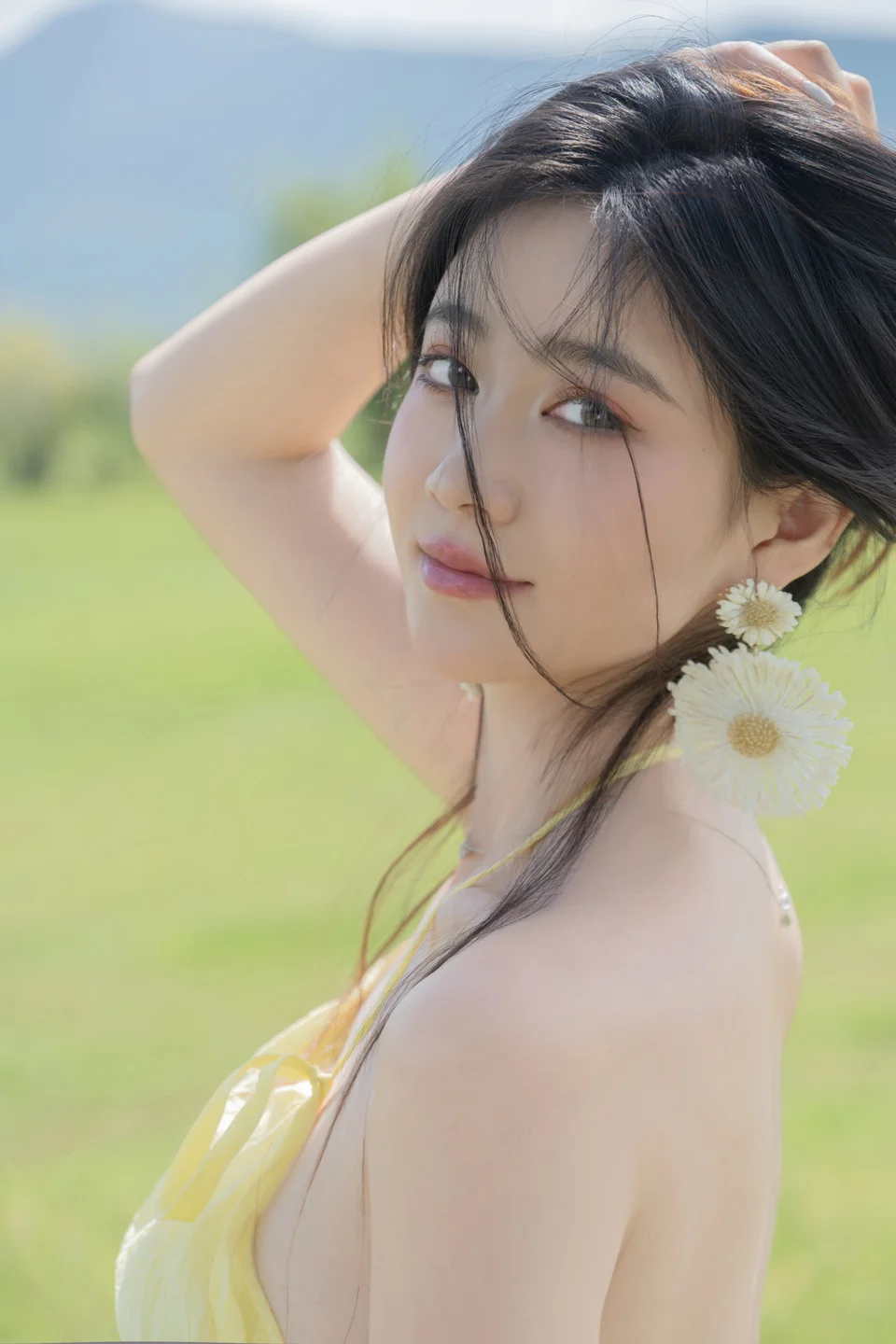 年年 - 绿茵 [83P-479MB] tg@simisebaisi 【丝足阁】082.webp